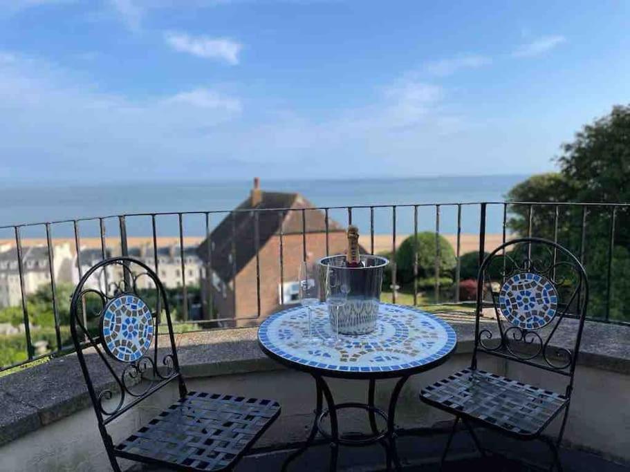 The Turret- The Best View In Folkestone Esterno foto